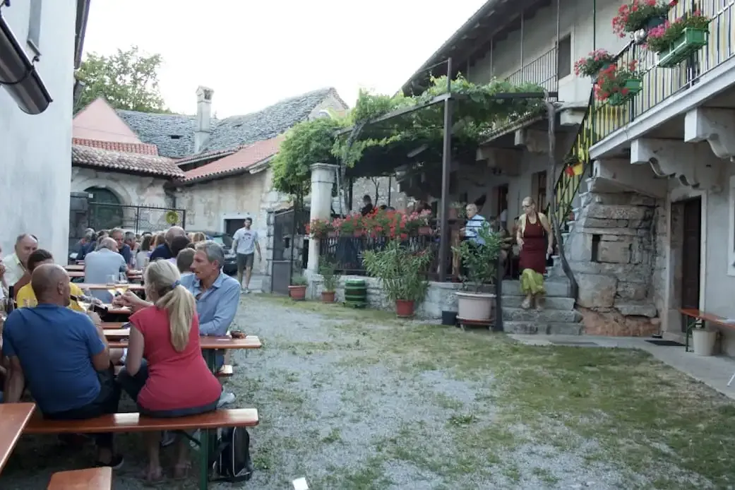 Evening at an Osmiza wine farm in the Karst region near Trieste