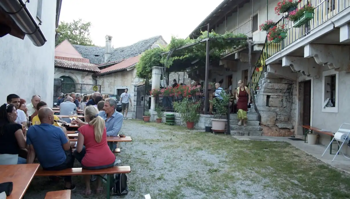 Evening at an Osmiza wine farm in the Karst region near Trieste